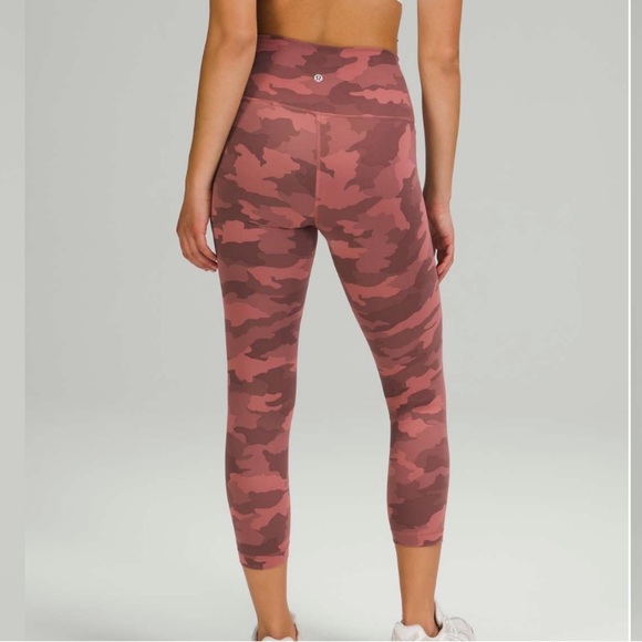 Lululemon Wunder Train High-Rise Crop Leggings 23" Heritage 365 Camo Brier Rose - Picture 2 of 15